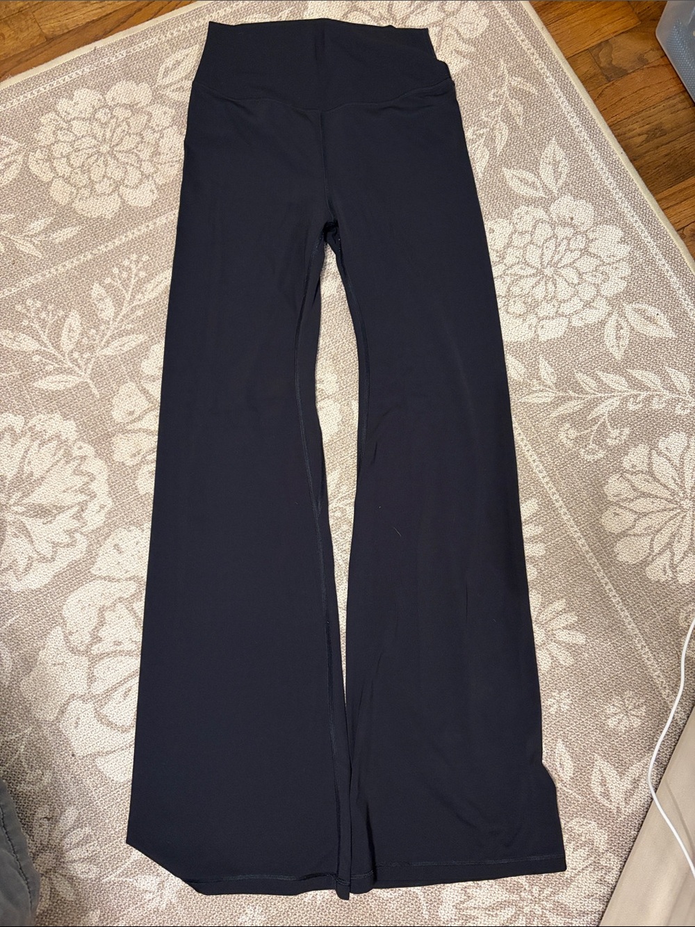 Abercrombie YPB Black High-Waist Flared Leggings